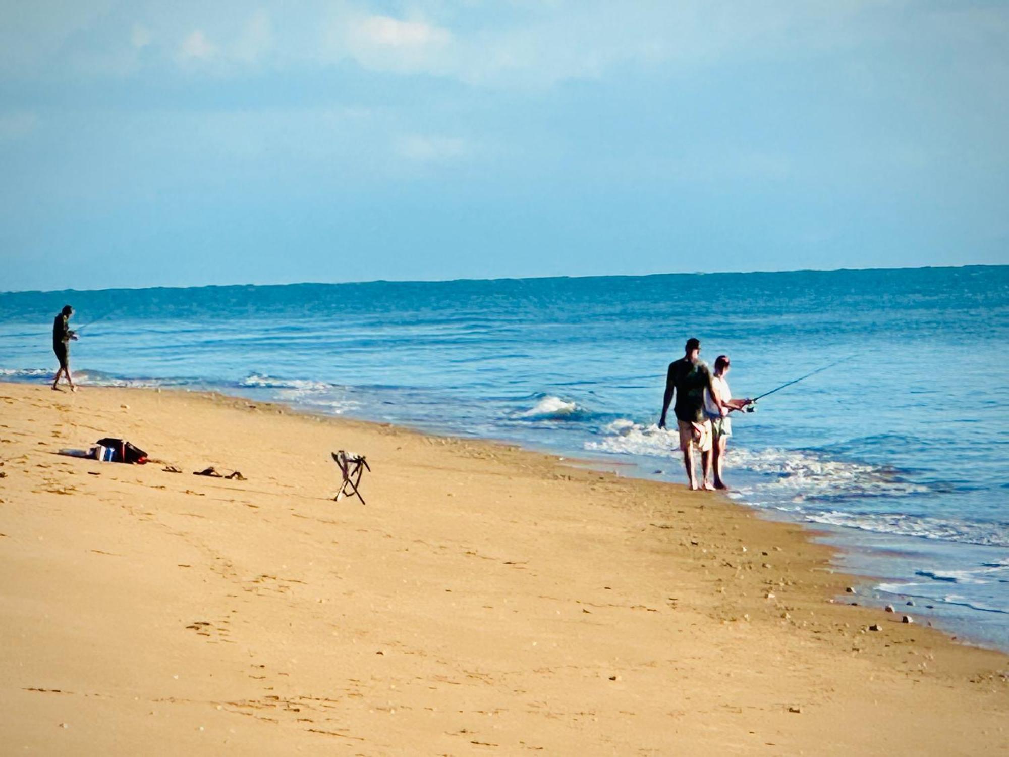 Balgal Beach Units Rollingstone Buitenkant foto